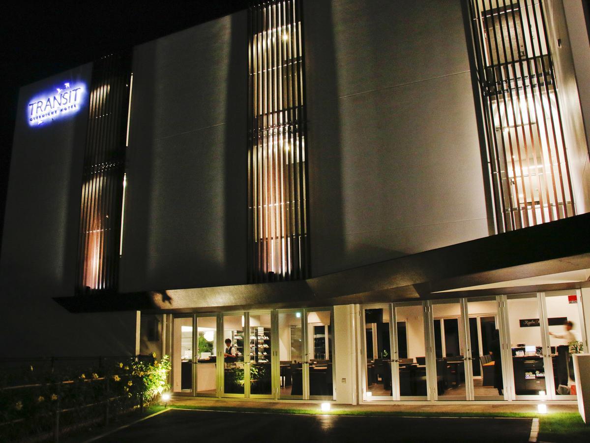 Transit Overnight Hotel Yomitan Exterior photo